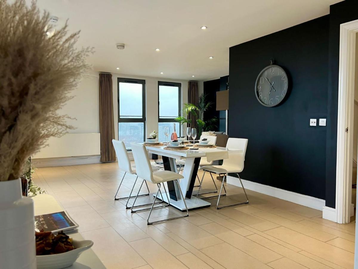 Apartament Penthouse In Wembley